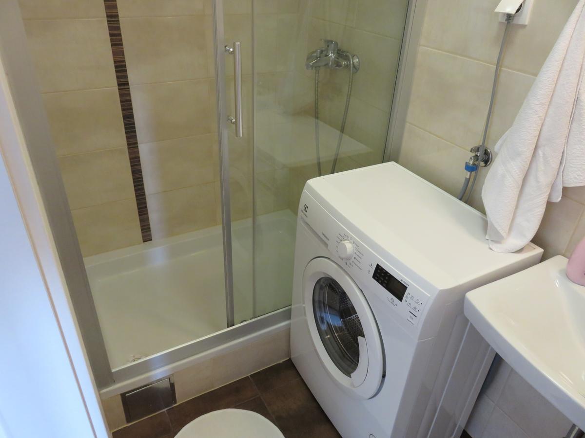Apartments Istarska Street (Adults Only) Split Exterior foto